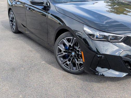 2026 BMW i5 xDrive40