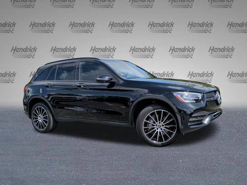 Black 2022 Mercedes-Benz GLC 300 Base