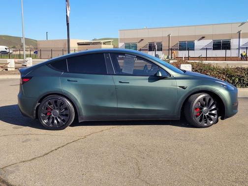 2022 Tesla Model Y Performance Dual Motor All-Wheel Drive