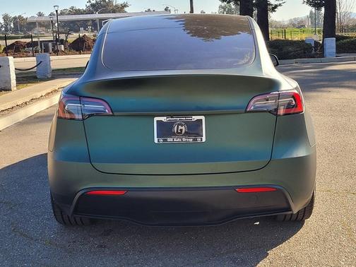 2022 Tesla Model Y Performance Dual Motor All-Wheel Drive