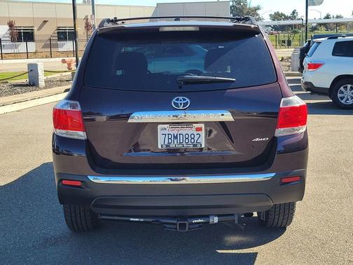 2013 Toyota Highlander SE