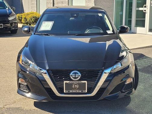 2022 Nissan Altima S FWD