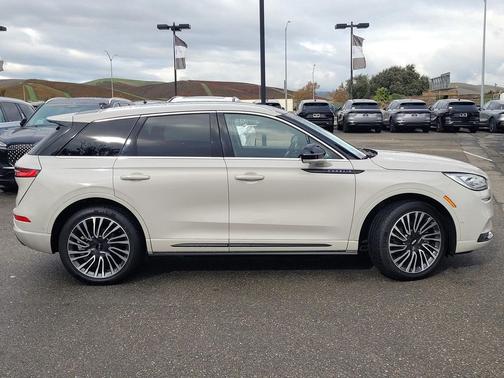 2022 Lincoln Corsair Grand Touring