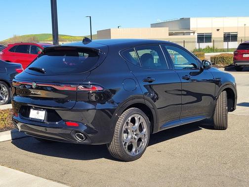 2025 Alfa Romeo Tonale EAWD