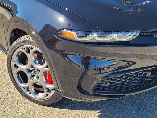 2025 Alfa Romeo Tonale EAWD