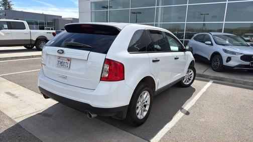 2014 Ford Edge SE