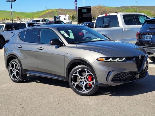 2025 Alfa Romeo Tonale AWD