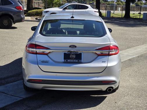 2017 Ford Fusion Energi SE Luxury