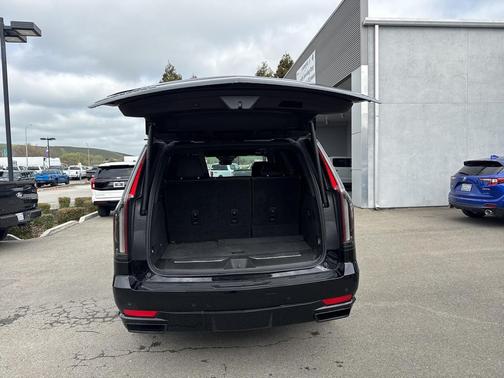 2021 Cadillac Escalade Sport Platinum