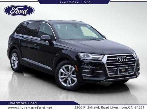 2017 Audi Q7 3.0T Premium