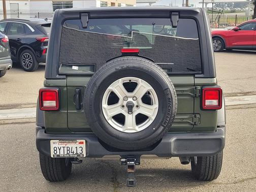 2021 Jeep Wrangler Sport S