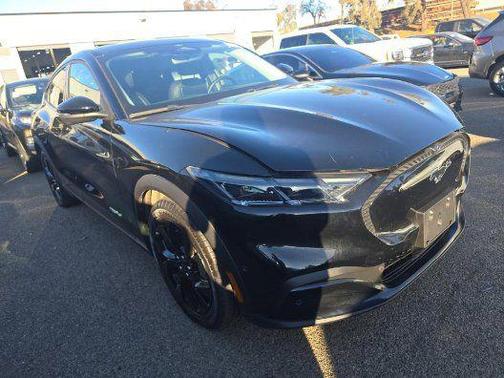 2024 Ford Mustang Mach-E Select
