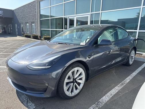 2023 Tesla Model 3 Long Range