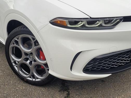 2025 Alfa Romeo Tonale Special Edition Tributo Italiano EAWD