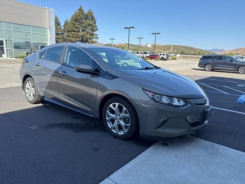 2017 Chevrolet Volt Premier