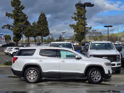 2021 GMC Acadia FWD SLT