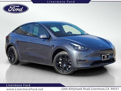 2023 Tesla Model Y Long Range Dual Motor All-Wheel Drive