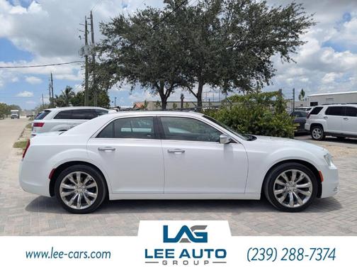 2015 Chrysler 300C Platinum