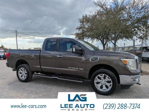 2017 Nissan Titan XD SV