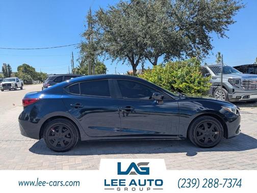 2016 Mazda Mazda3 i Sport