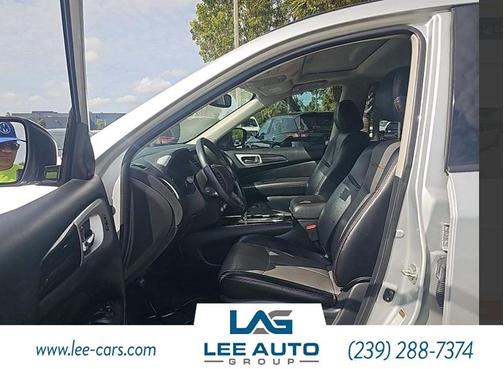 2019 Nissan Pathfinder SL