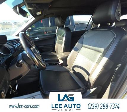 2021 Volkswagen Tiguan 2.0T SE R-Line Black