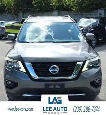2018 Nissan Pathfinder SV