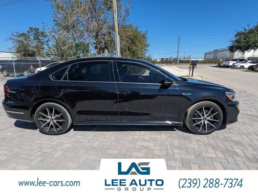 2018 Volkswagen Passat 2.0T R-Line
