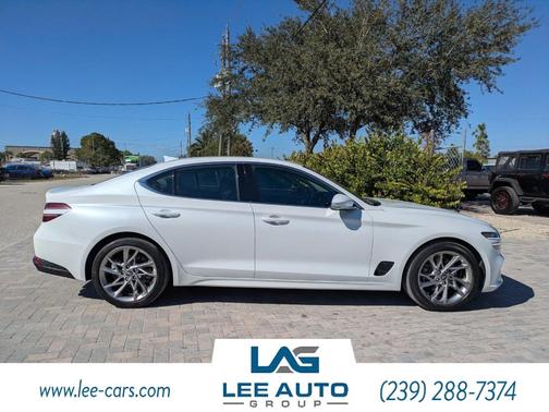 2022 Genesis G70 2.0T