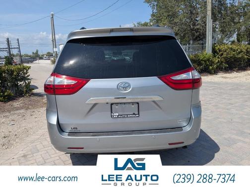 2016 Toyota Sienna XLE Premium