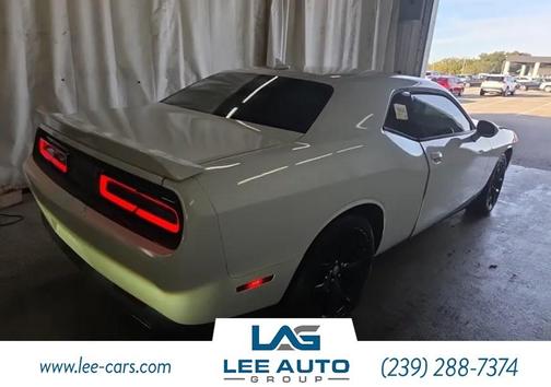 2015 Dodge Challenger SXT Plus