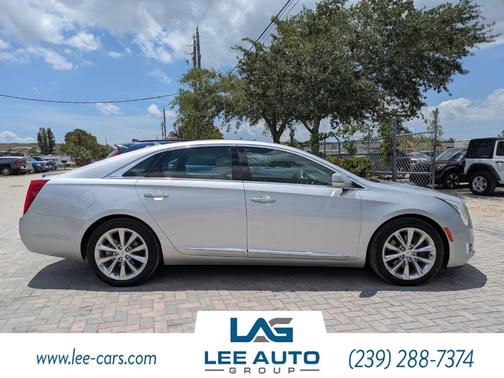 Radiant Silver Metallic 2014 Cadillac XTS Luxury