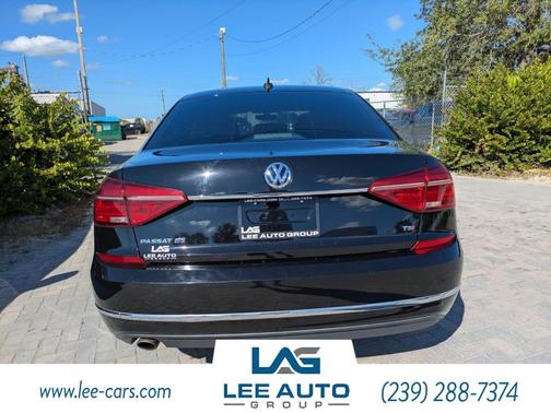 2016 Volkswagen Passat 1.8T SE w/Technology