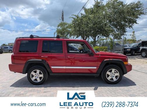 Inferno Red Crystal Pearl 2010 Jeep Commander Sport