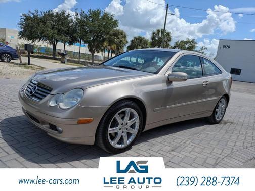 2004 Mercedes-Benz C-Class 