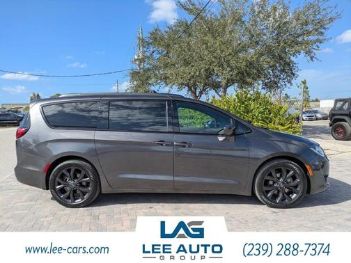 2019 Chrysler Pacifica Touring-L Plus