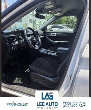 Oxford White 2021 Ford Explorer XLT