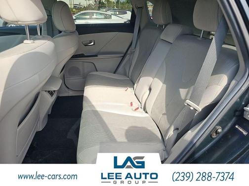 Cosmic Gray Mica 2014 Toyota Venza LE