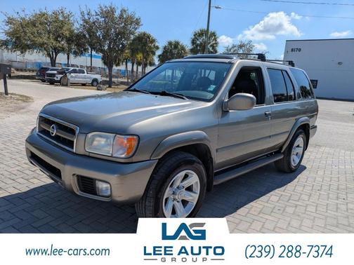 2003 Nissan Pathfinder LE
