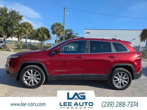 Deep Cherry Red Crystal Pearlcoat 2017 Jeep Cherokee Limited