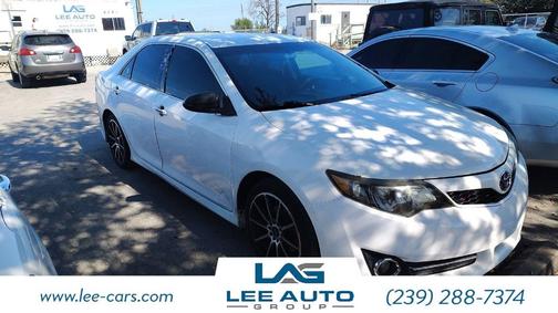 2014 Toyota Camry SE