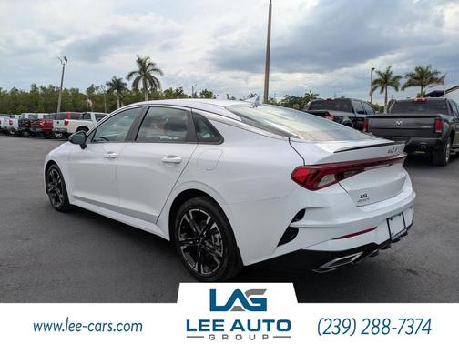 Glacial White Pearl 2023 Kia K5 GT-Line