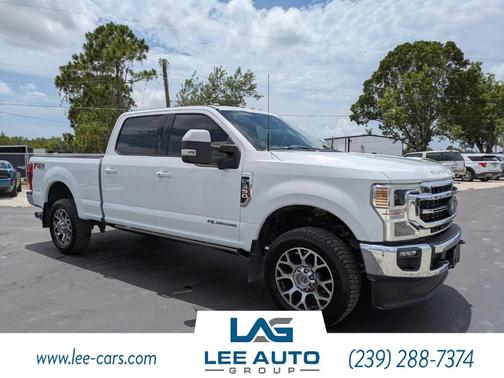Oxford White 2022 Ford F-350 Lariat Super Duty