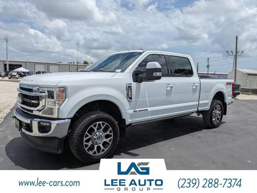 Oxford White 2022 Ford F-350 Lariat Super Duty