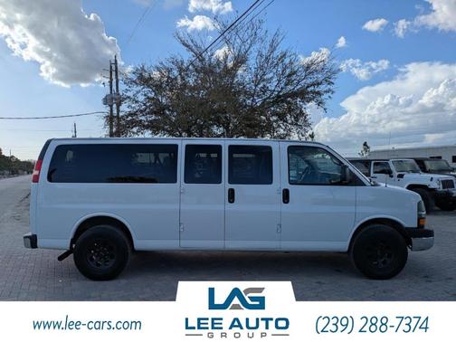 2015 Chevrolet Express 3500 LT