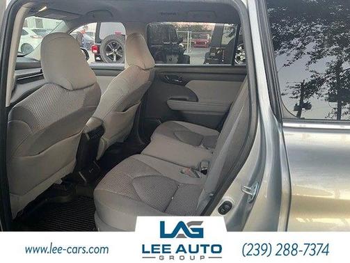 2024 Toyota Highlander LE