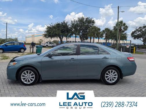2011 Toyota Camry XLE