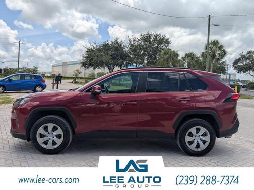 2019 Toyota RAV4 LE