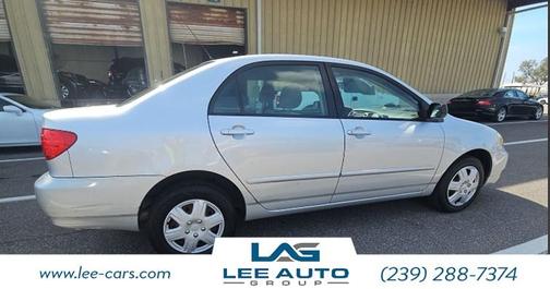 2005 Toyota Corolla LE