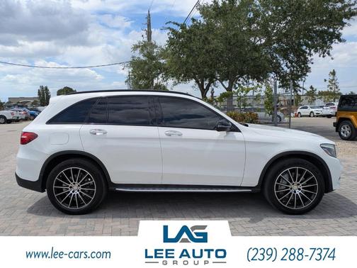 2017 Mercedes-Benz GLC 300 Base